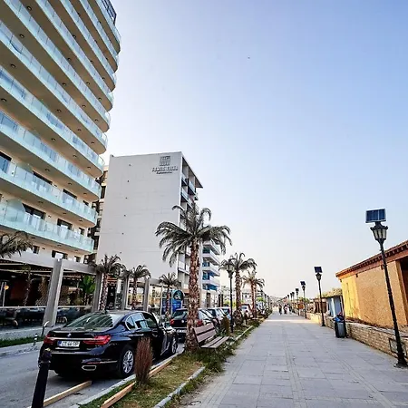 Sea Side In Complex 5 Stele * Năvodari