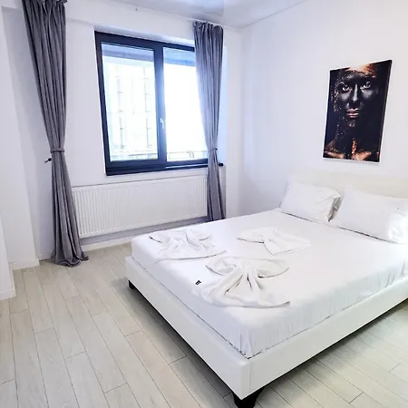 Sea Side In Complex 5 Stele Apartment